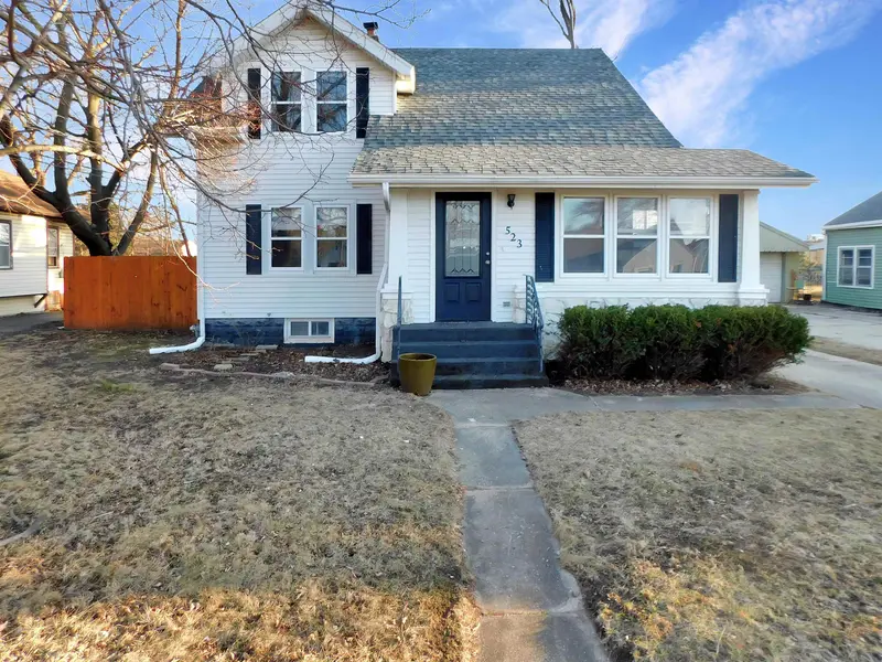 523 Lawn Drive, Loves Park, IL 61111