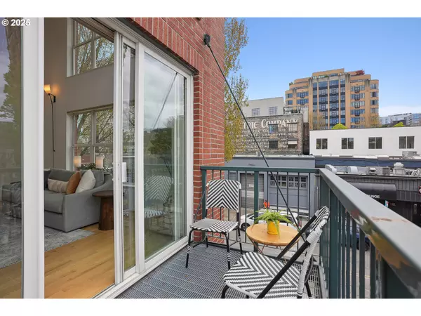 1009 NW HOYT ST #214, Portland, OR 97209
