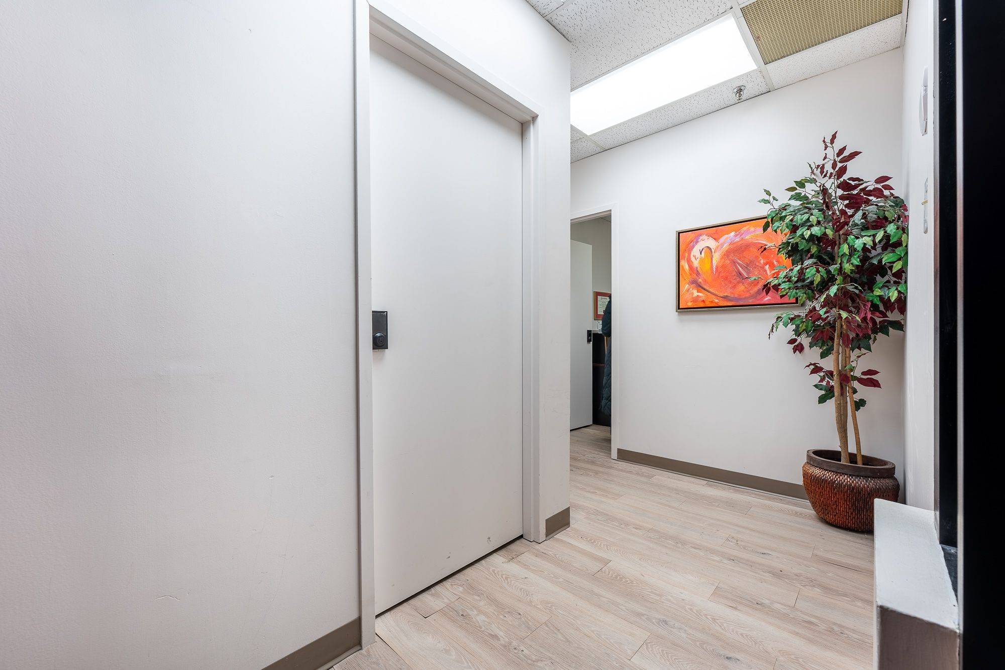 Markham, ON L3R 4G7,570 Hood RD #2