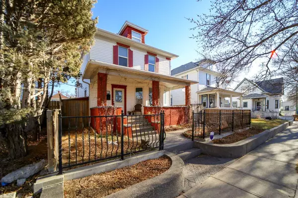 Lethbridge, AB T1J2K2,641 8 ST S