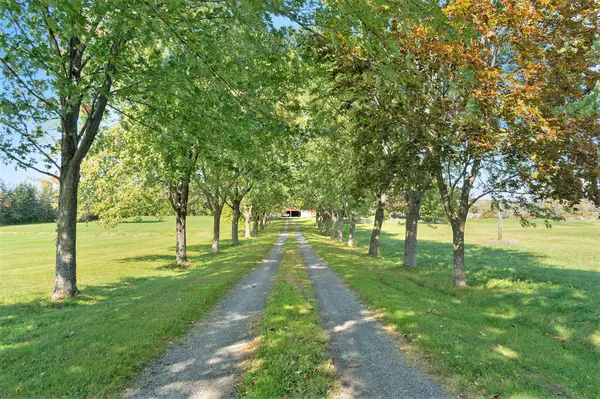 North Glengarry, ON K0C 1A0,20079 County Road 43 N/A