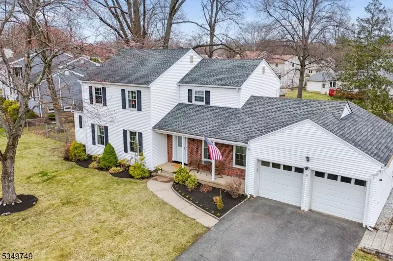 16 Deauville Dr, Parsippany-troy Hills Twp., NJ 07054