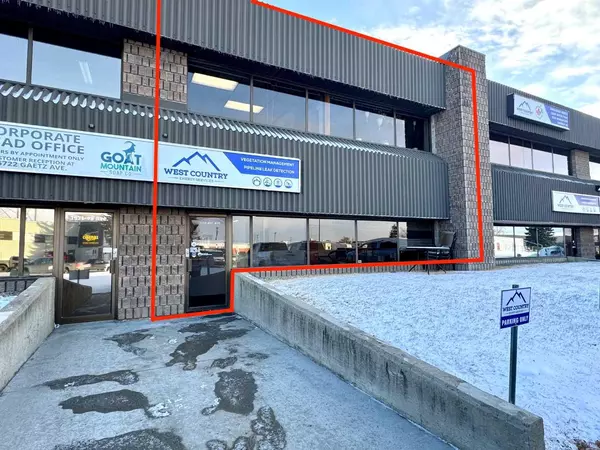 7969 49 AVE #5, Red Deer, AB T4P 2V5
