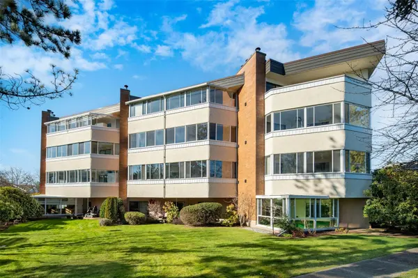 Sidney, BC V8L 2X3,9900 Fifth St #106