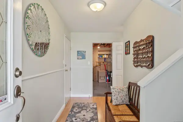 Comox, BC V9M 3P4,2155 Meadowlark Dr