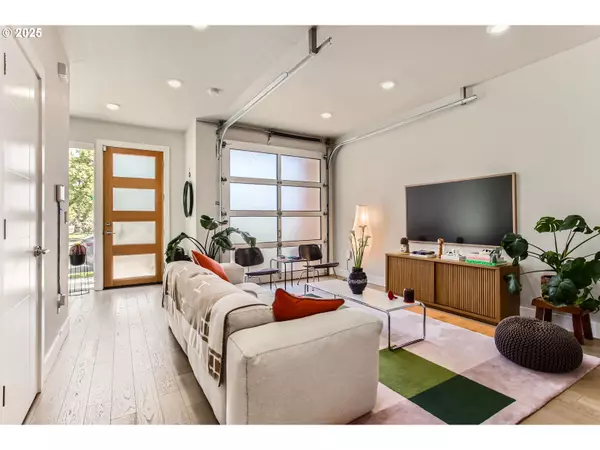 Portland, OR 97217,5991 N MICHIGAN AVE #1