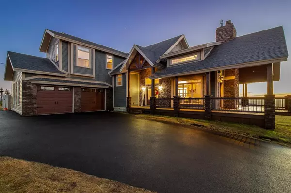 8 Ivys Way, Logy Bay, NL A1K 0K4