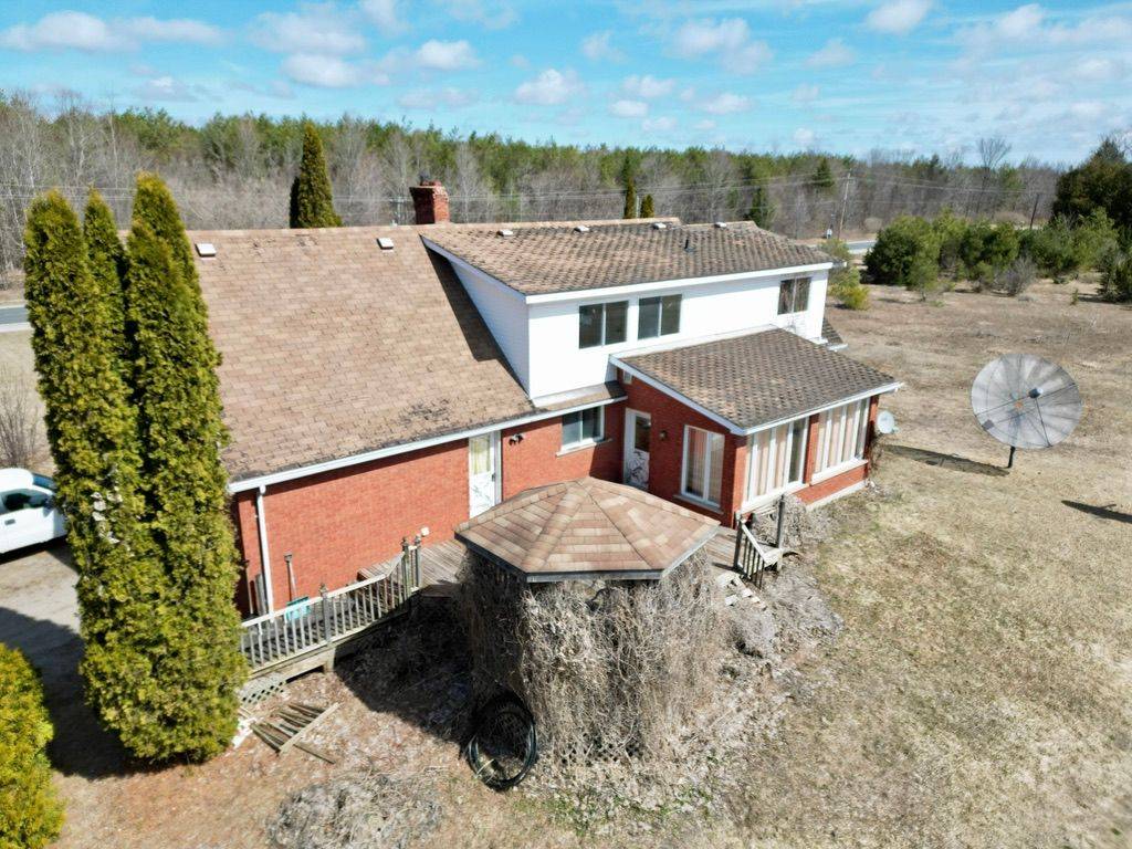 Clearview, ON L0M 1N0,5633 County Road 9 N/A