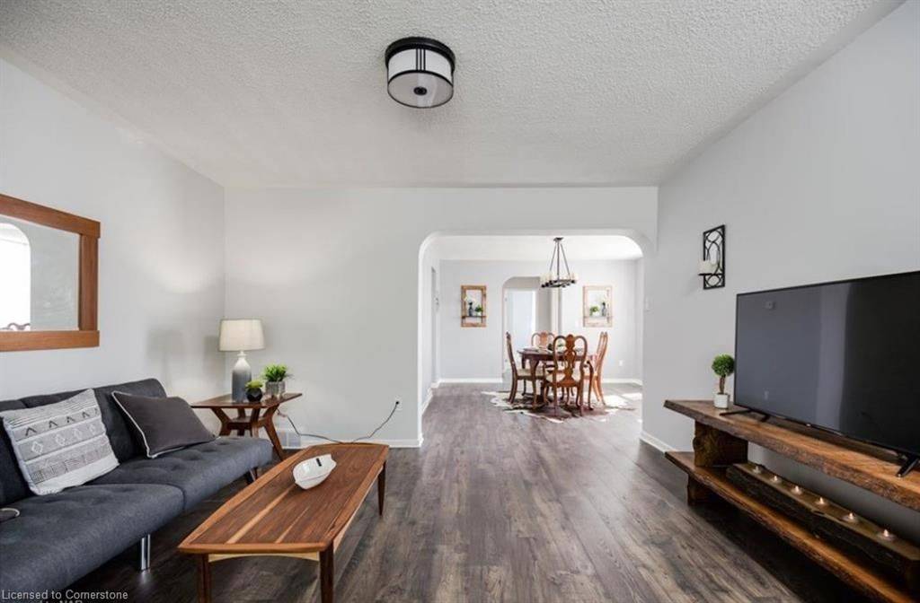 Welland, ON L3B 4C5,29/31 YOUNG ST