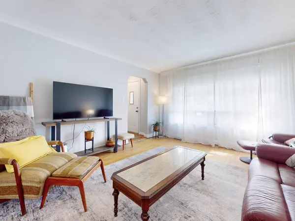 Toronto E08, ON M1K 4T7,24 Bimbrok RD