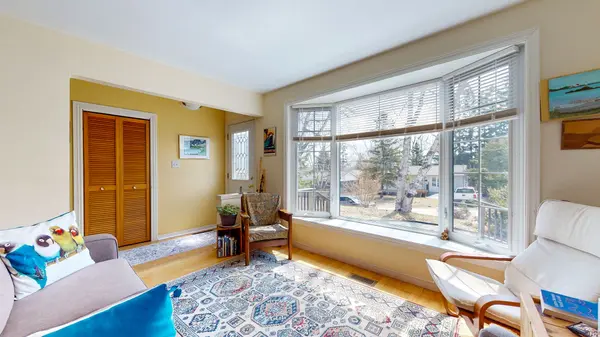 Tay, ON L0K 1R0,470 Wardell ST