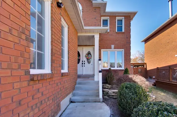 Barrie, ON L4N 7G4,88 Golden Meadow RD