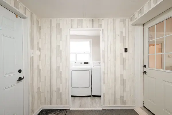 Asphodel-norwood, ON K0L 2V0,41 Alma ST