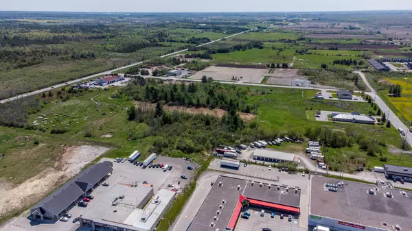 Mississippi Mills, ON K0A 1A0,2 FRANK DAVIS ST