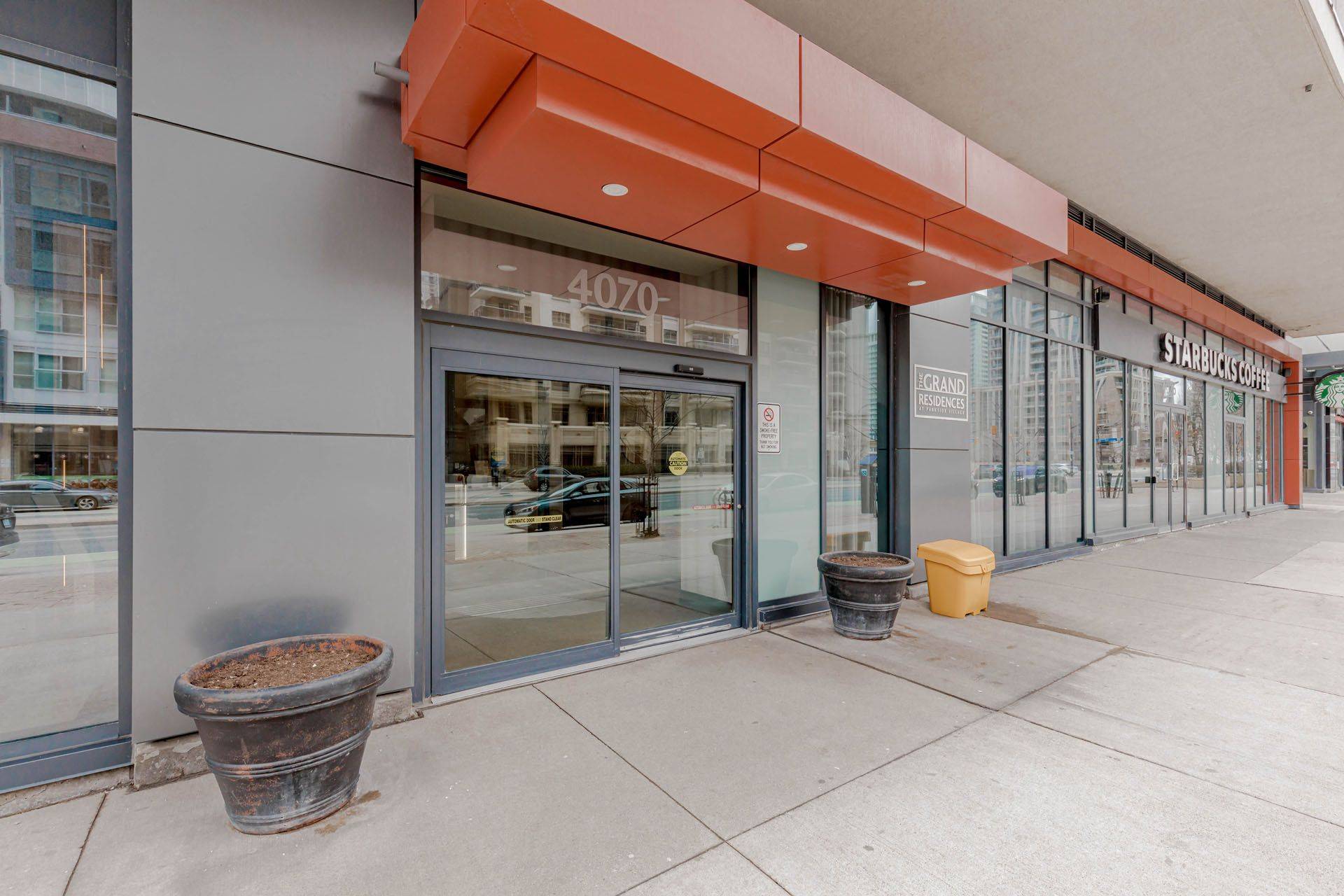 Mississauga, ON L5B 0E9,4070 Confederation Pkwy #4207