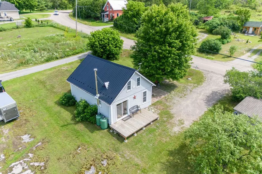 1244 FOURTH CHUTE RD, Bonnechere Valley, ON K0J 1S0