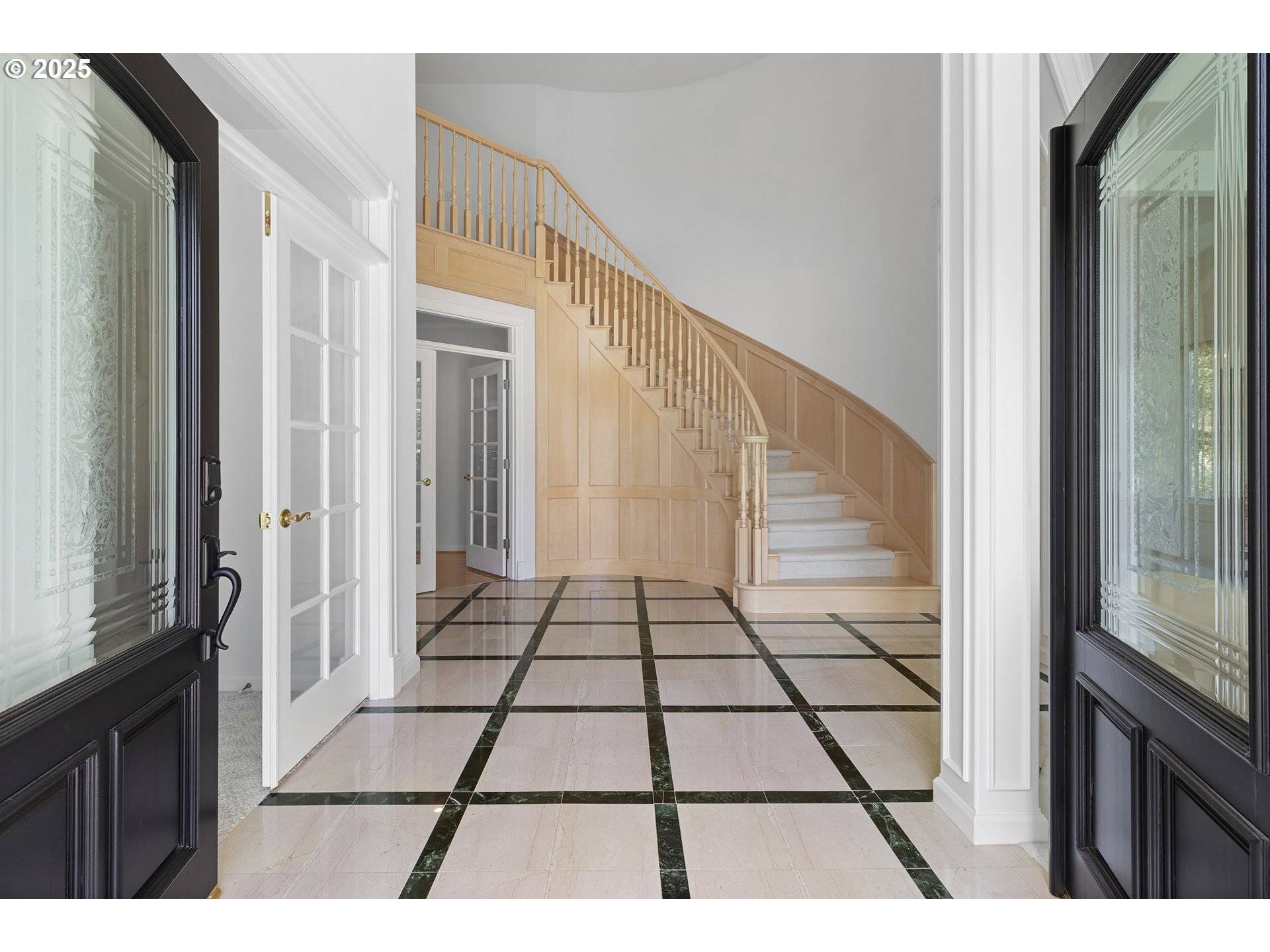 Portland, OR 97229,3725 NW BLUEGRASS PL