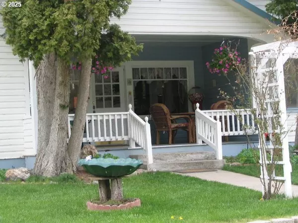 Mitchell, OR 97750,104 E MAIN ST