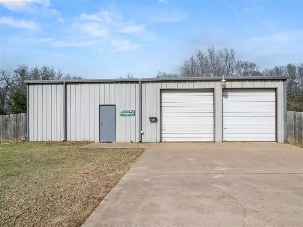 Gilmer, TX 75644,506 E Scott St