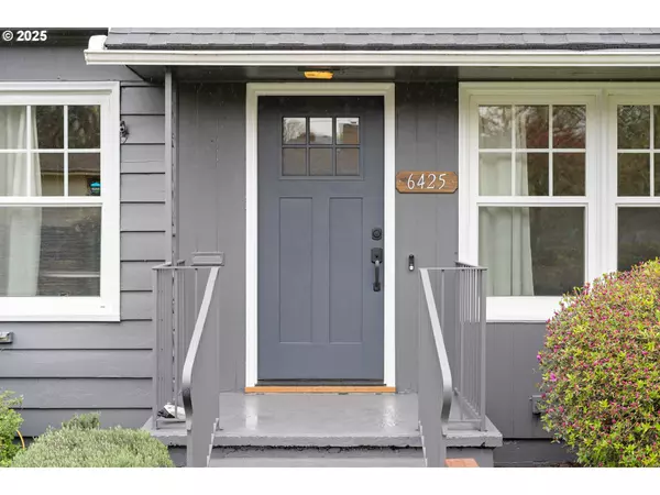 Portland, OR 97218,6425 NE SKIDMORE ST