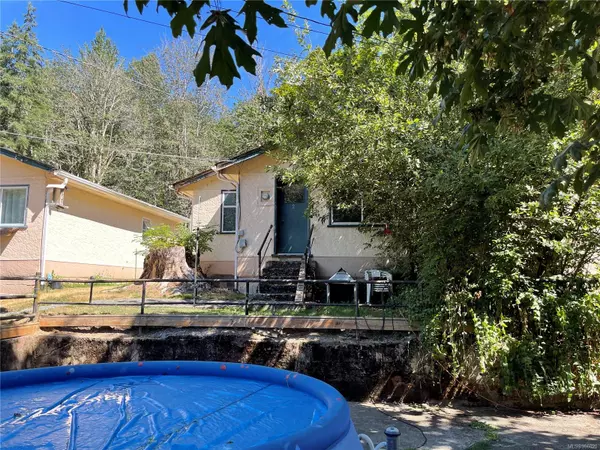 Lake Cowichan, BC V0R 2G0,7785 Cowichan Lake (Off) Rd