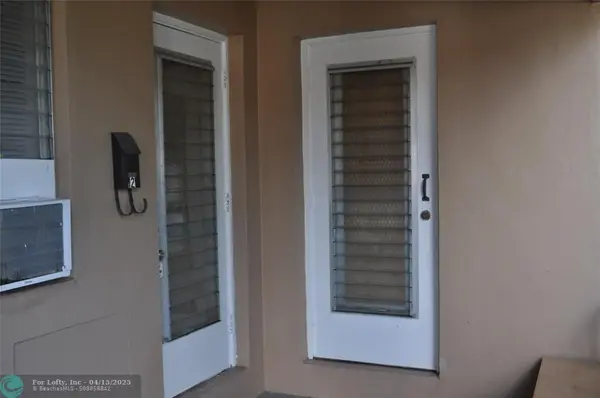 Hallandale Beach, FL 33009,724 SW 7th Ter