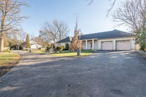 London South, ON N6C 2S9,137 COMMISSIONERS RD E