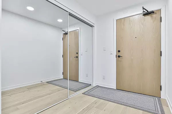Vaughan, ON L4J 0L4,7950 Bathurst ST #B0502