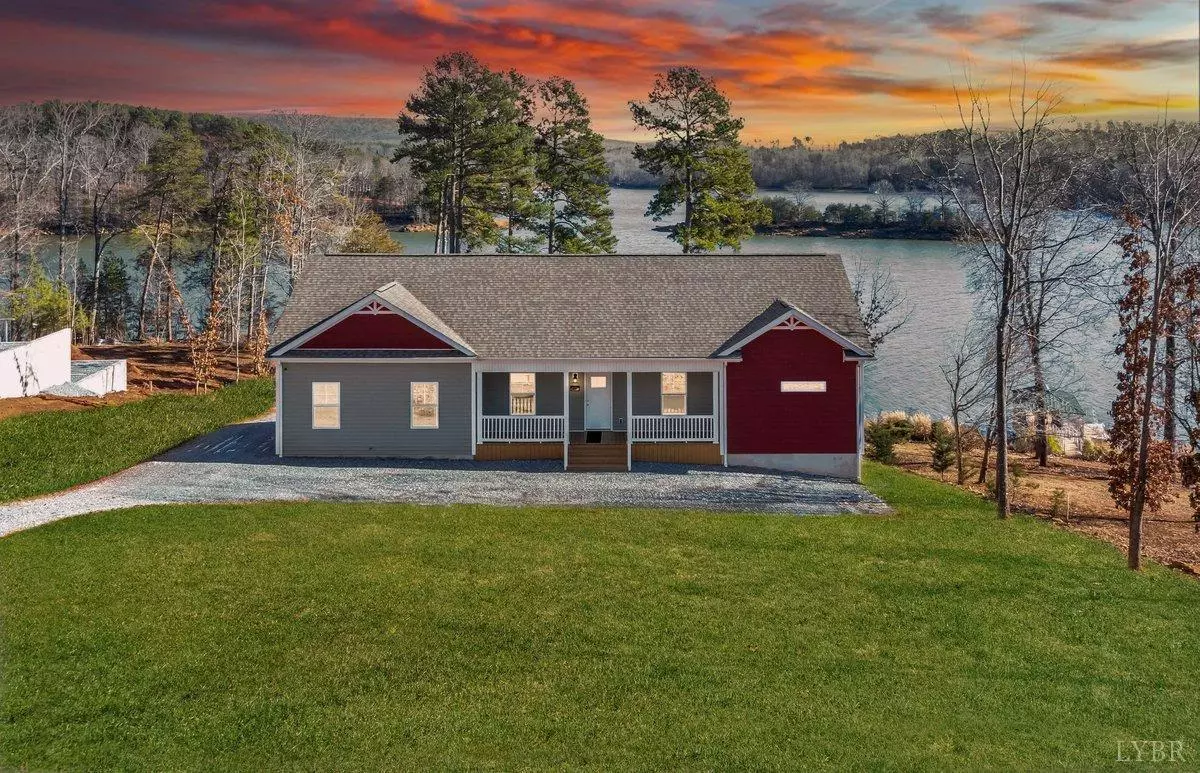 Lynch Station, VA 24571,1238 Runaway Bay RD