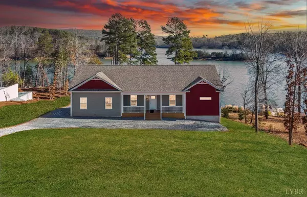 1238 Runaway Bay RD, Lynch Station, VA 24571