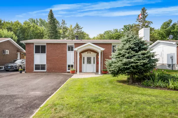 Champlain, ON K0B 1R0,109 Fournier ST