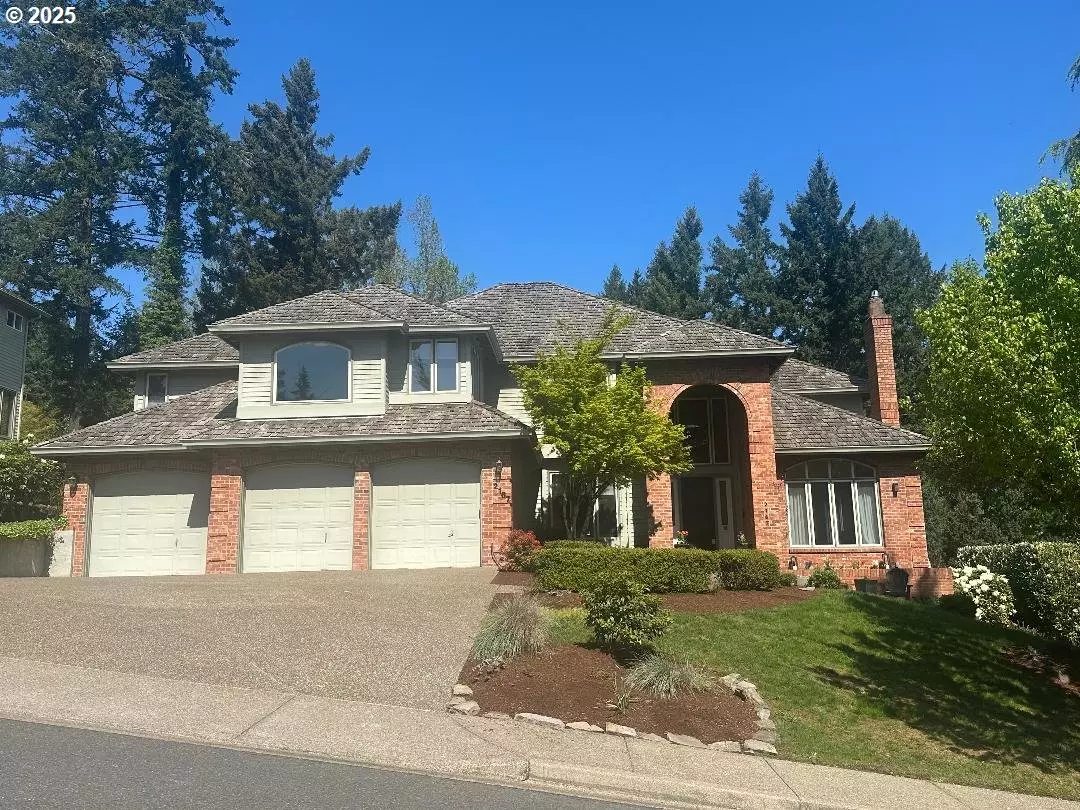 West Linn, OR 97068,2167 MARYLWOOD CT