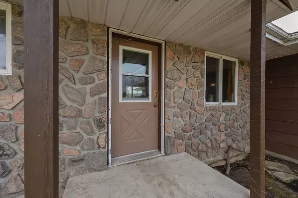 Frontenac, ON K0H 2T0,1028 Poppy LN