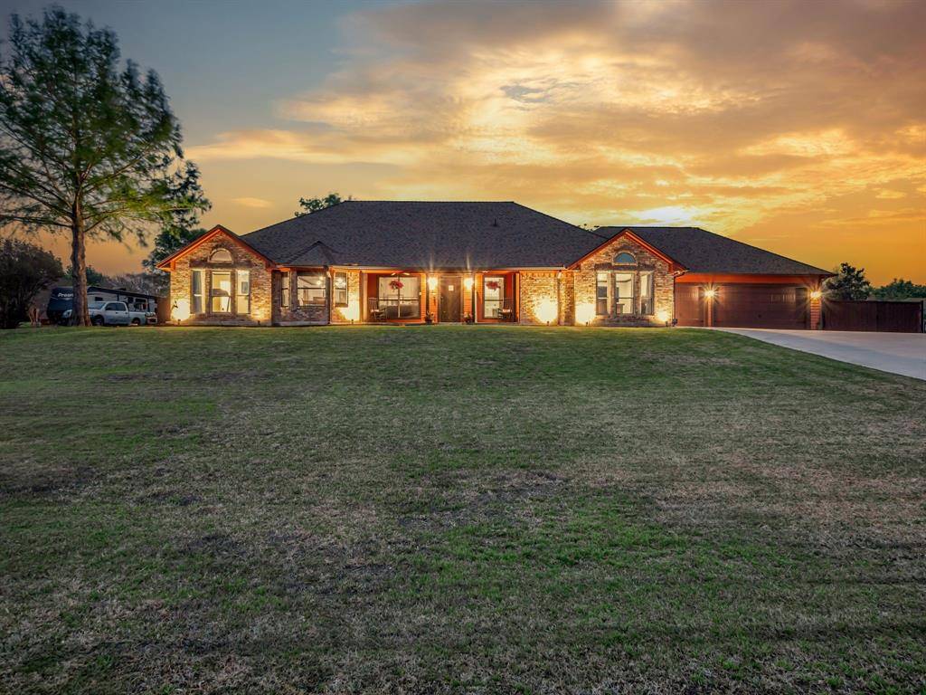 122 Creekview Lane, Crandall, TX 75114