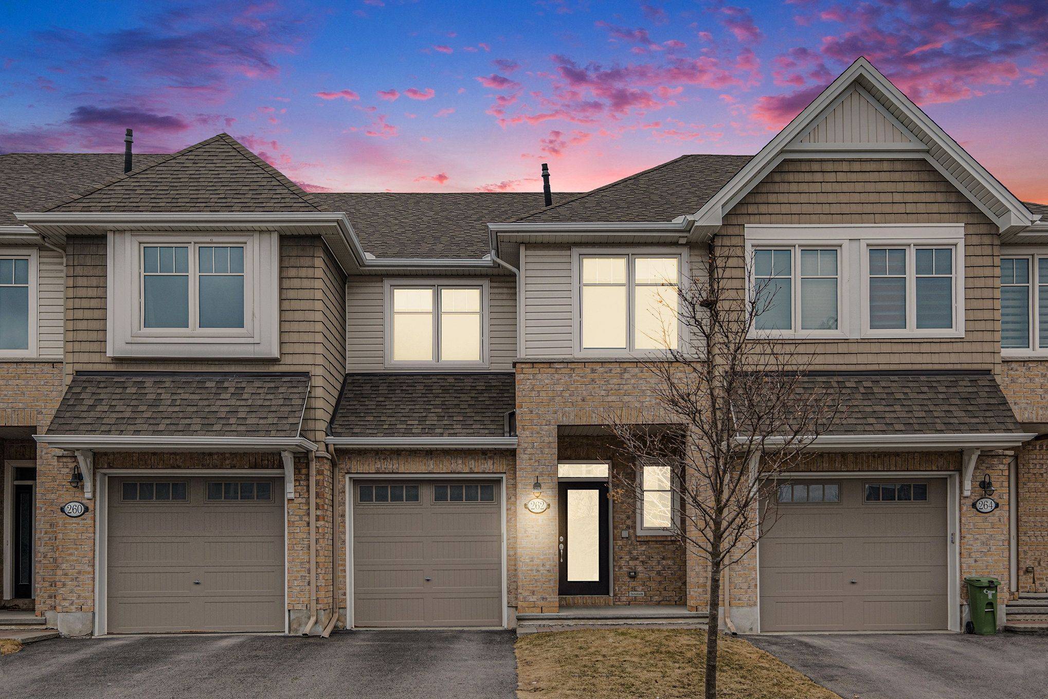 262 Brambling WAY, Barrhaven, ON K2J 0E4