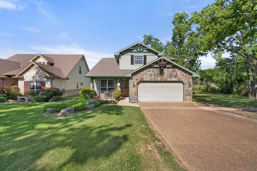134 Stephanie Court, Kemp, TX 75143