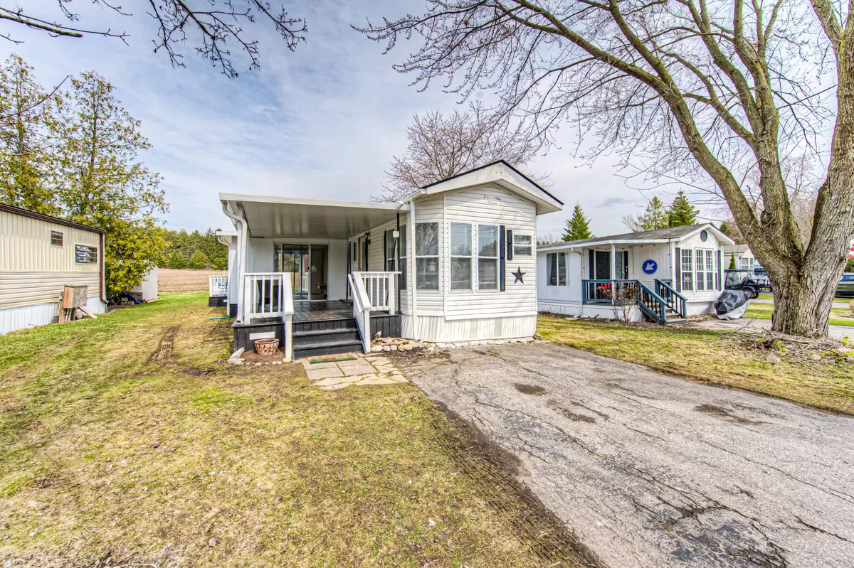 Waterloo, ON N2V 2J6,580 Beaver Creek CRES #238