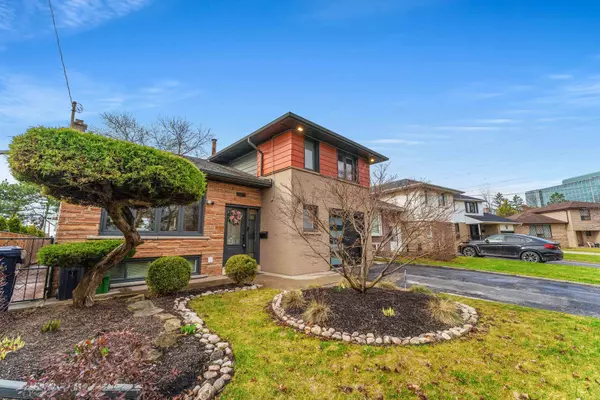Toronto W10, ON M9W 3E4,267 Jeffcoat DR