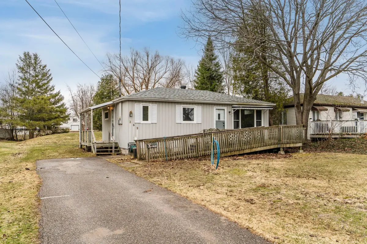 Tay, ON L0K 1R0,259 Patterson BLVD