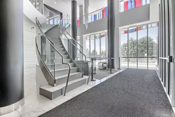 Richmond Hill, ON L4C 0Z5,9471 Yonge ST NW #1007