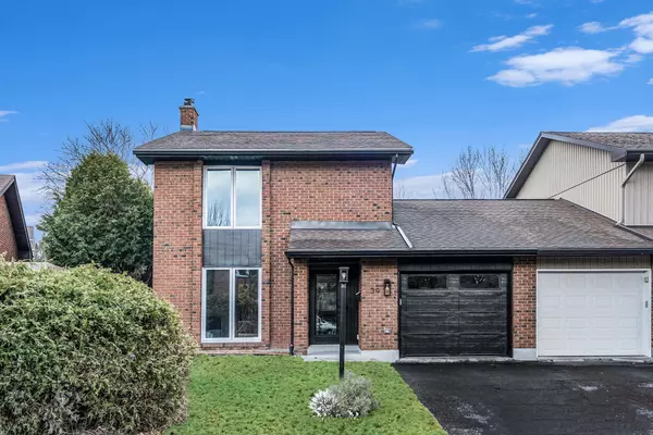 39 Nanook CRES,  Kanata,  ON K2L 2B2