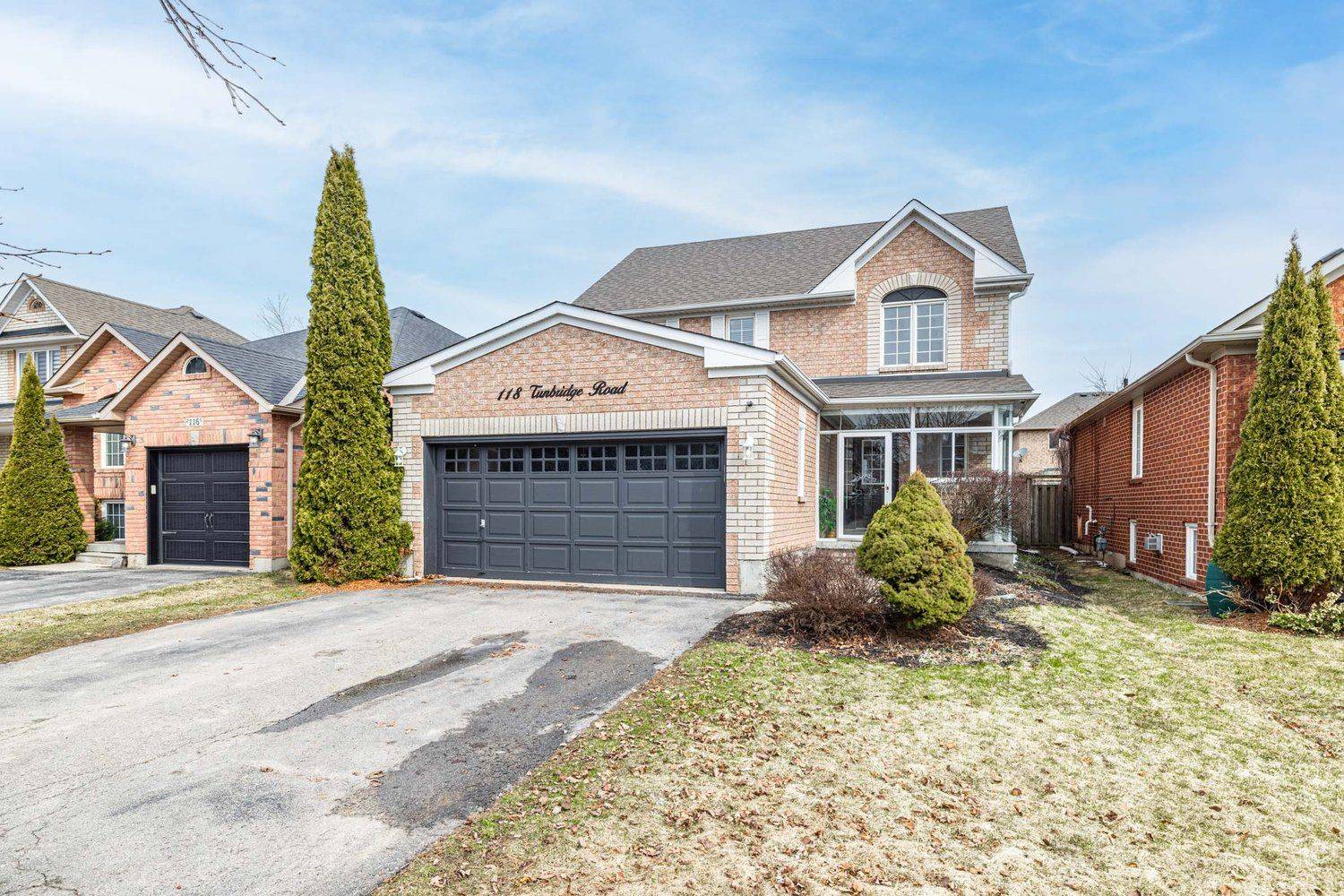 118 Tunbridge RD, Barrie, ON L4M 6T1