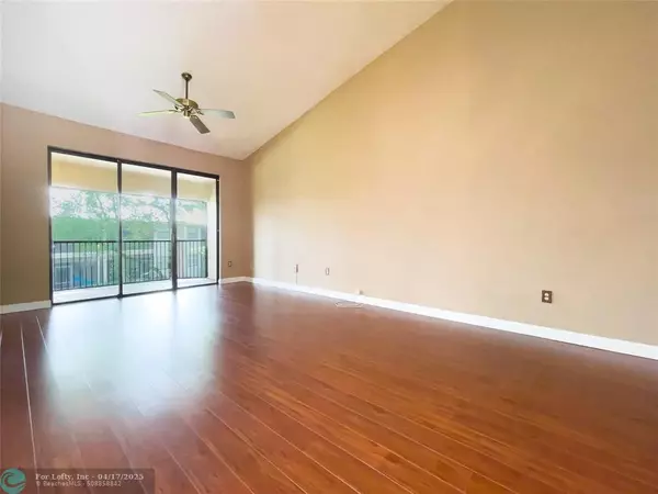 Plantation, FL 33324,9830 NW 1st Ct