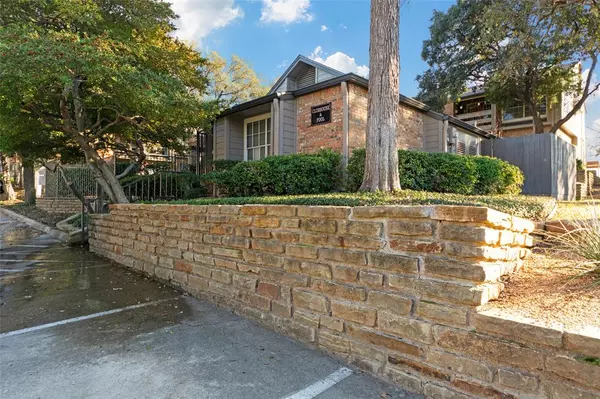 Dallas, TX 75231,9801 Royal Lane #104