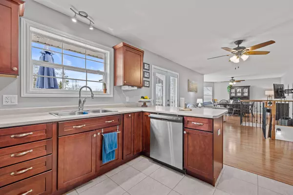 Douro-dummer, ON K0L 3A0,134 Banks AVE