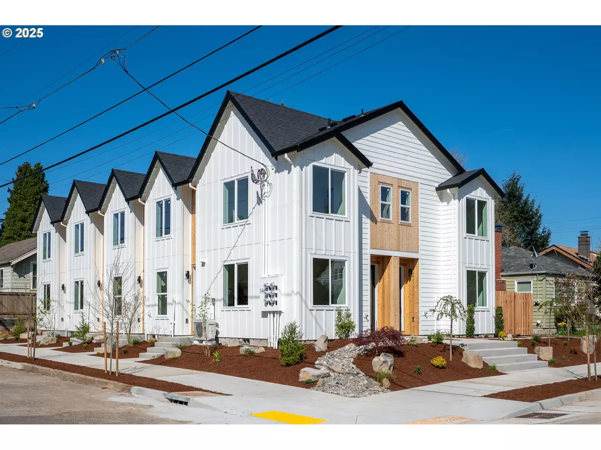 Portland, OR 97213,320 NE 58th AVE