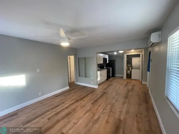 Hollywood, FL 33020,2538 Harding St