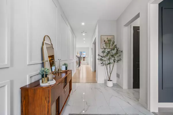 New Tecumseth, ON L0G 1W0,79 Turner DR E