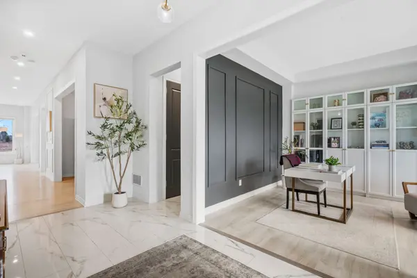 New Tecumseth, ON L0G 1W0,79 Turner DR E