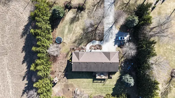 Mapleton, ON N0G 1P0,7799 Eighth Line